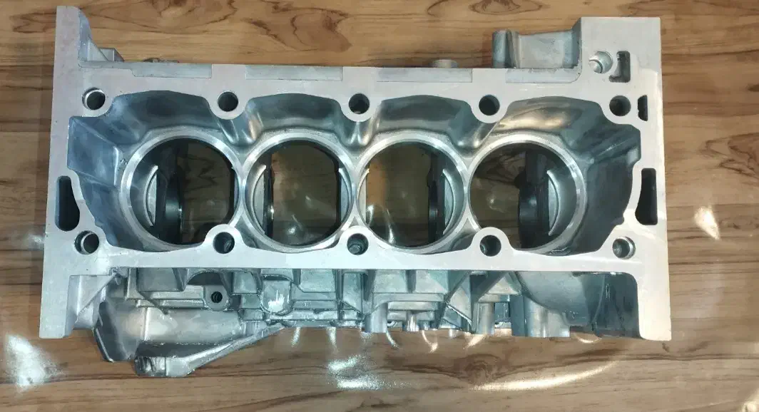 سیلندر سرسیلندر پژو پراید نیسان ef7 بلوک،نیم موتور|قطعات یدکی و لوازم جانبی|بروجرد, |دیوار