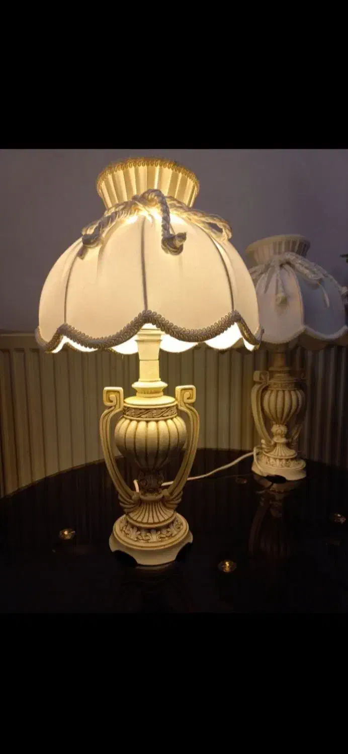 یک جفت آباژورسالم|چراغ خواب و آباژور|بومهن, |دیوار