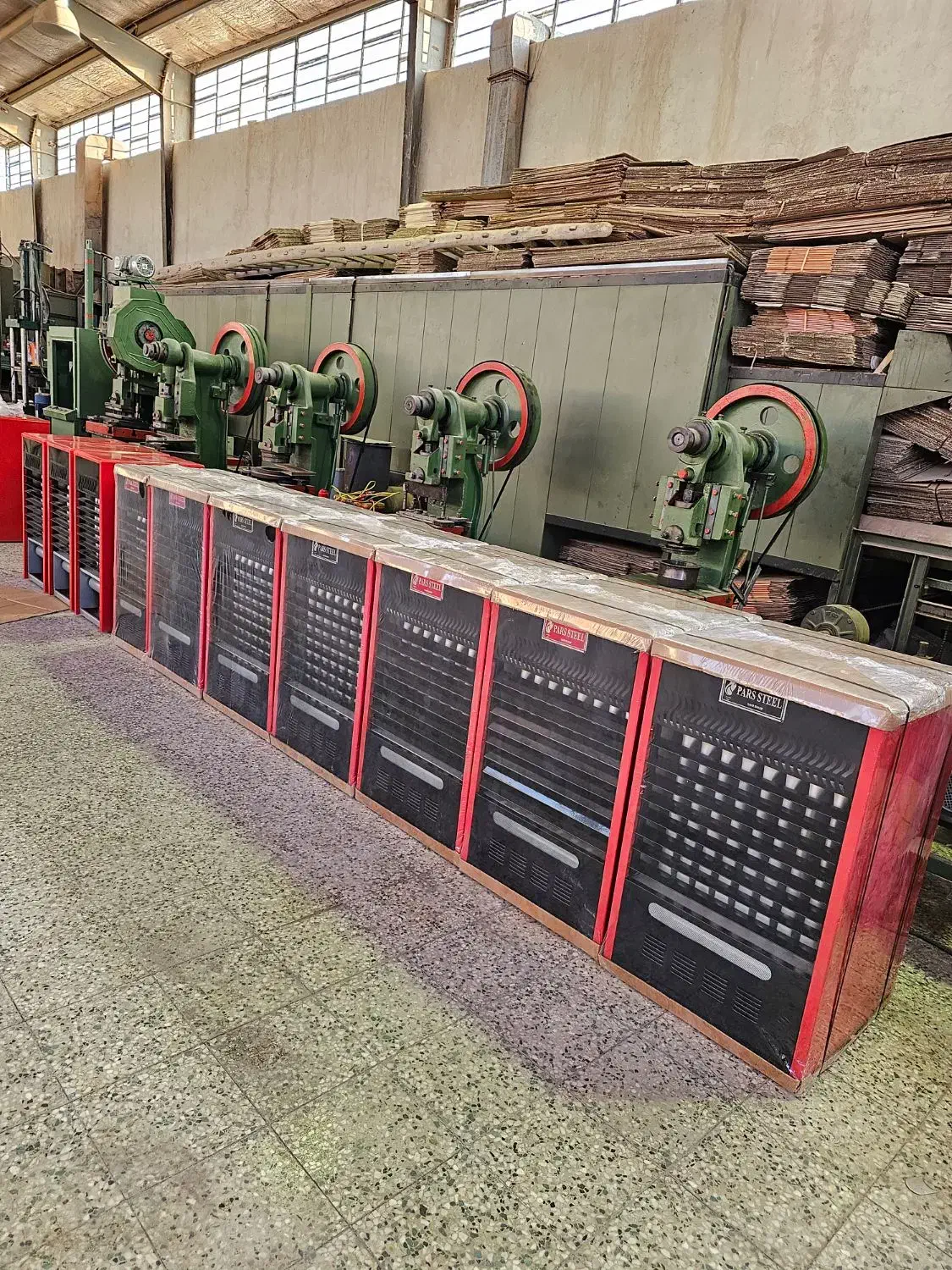 هیتر بزرگ پارس استیل|بخاری، هیتر، شومینه|یزد, |دیوار