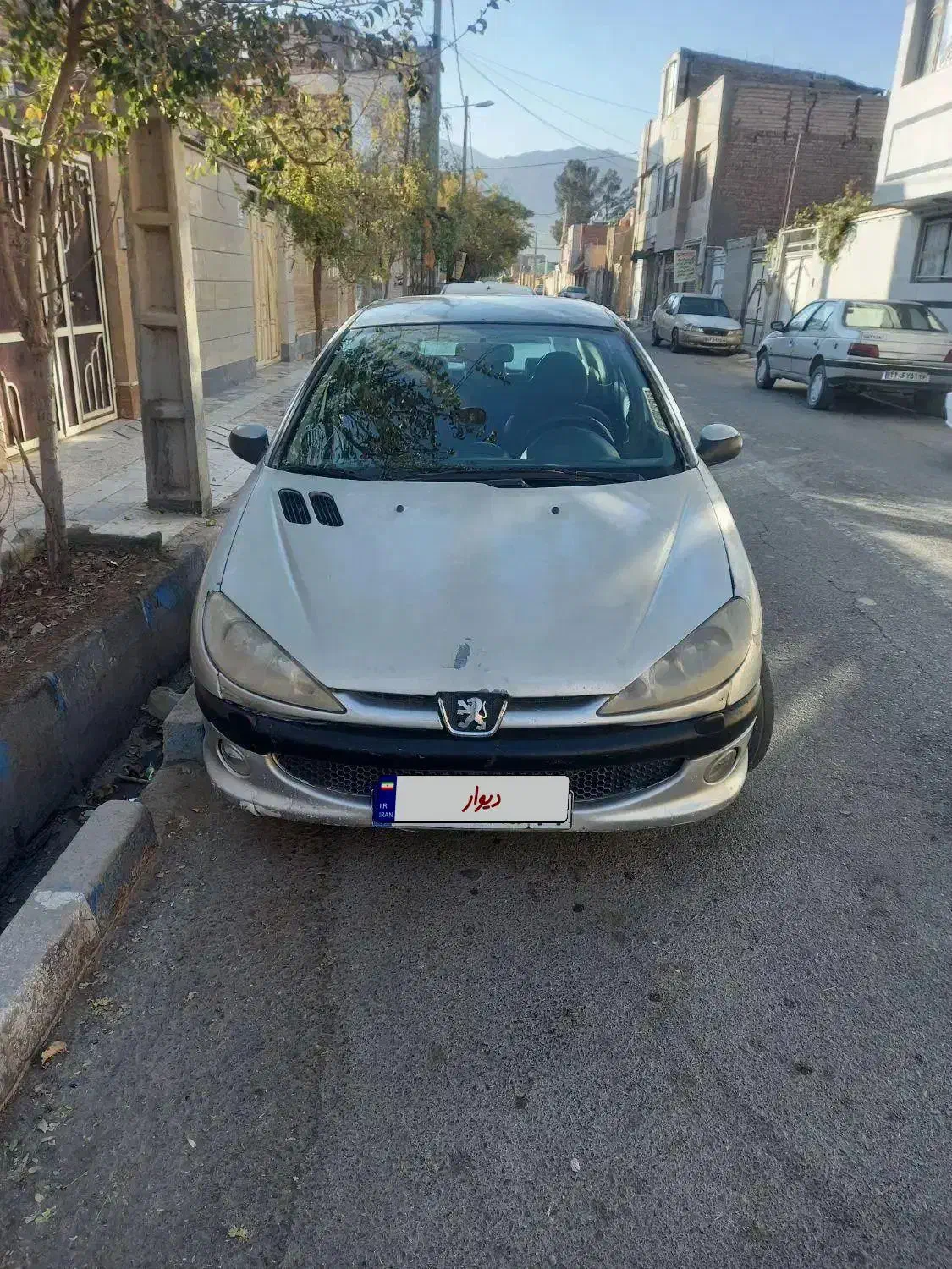 پژو۲۰۶ مدل ۸۳ تیپ ۲|خودرو سواری و وانت|بیرجند, |دیوار