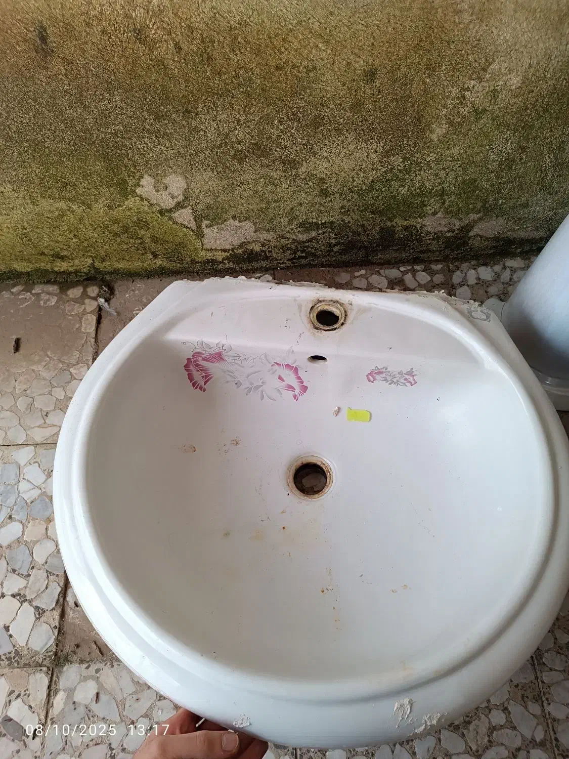 روشویی|لوازم سرویس بهداشتی|رشت, عینک|دیوار