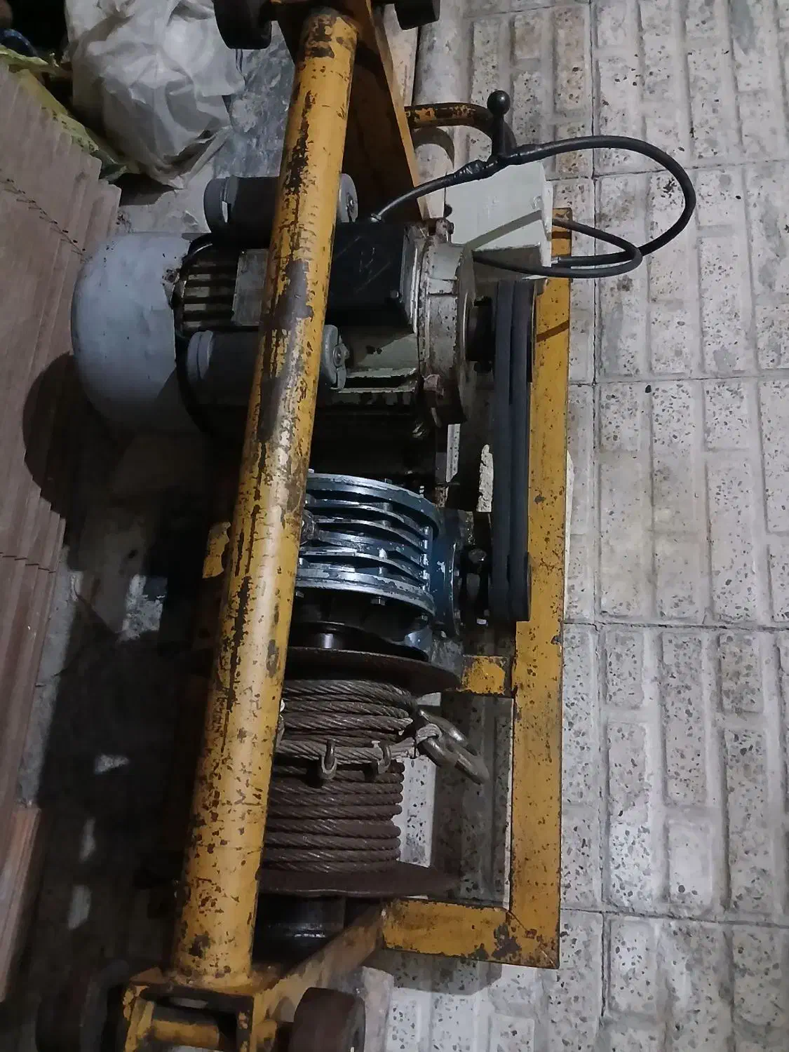 بالابر|مصالح و تجهیزات ساختمان|نسیم‌شهر, |دیوار