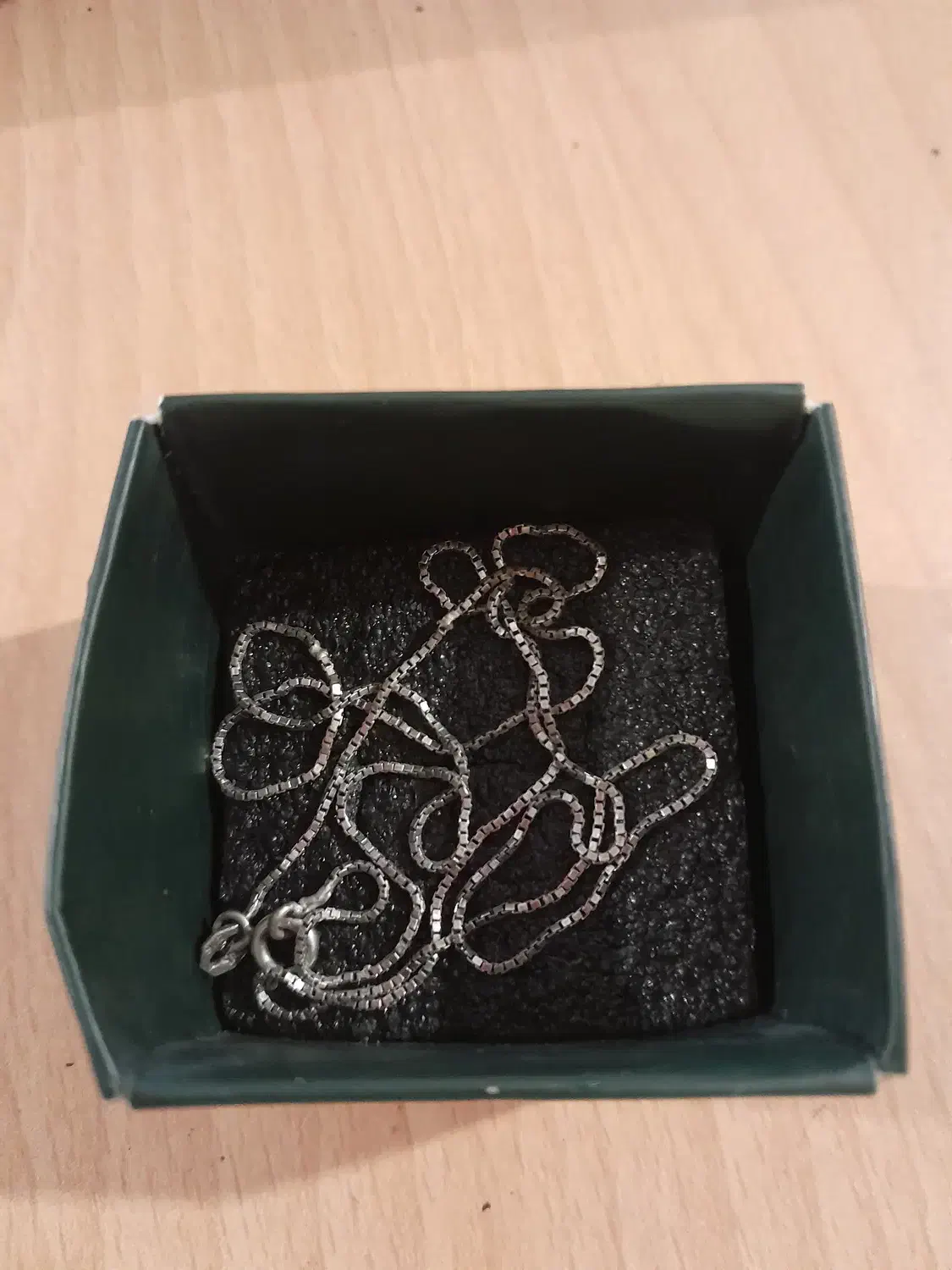 زنجیر نقره ونیزی|بدلیجات|رشت, رشتیان|دیوار