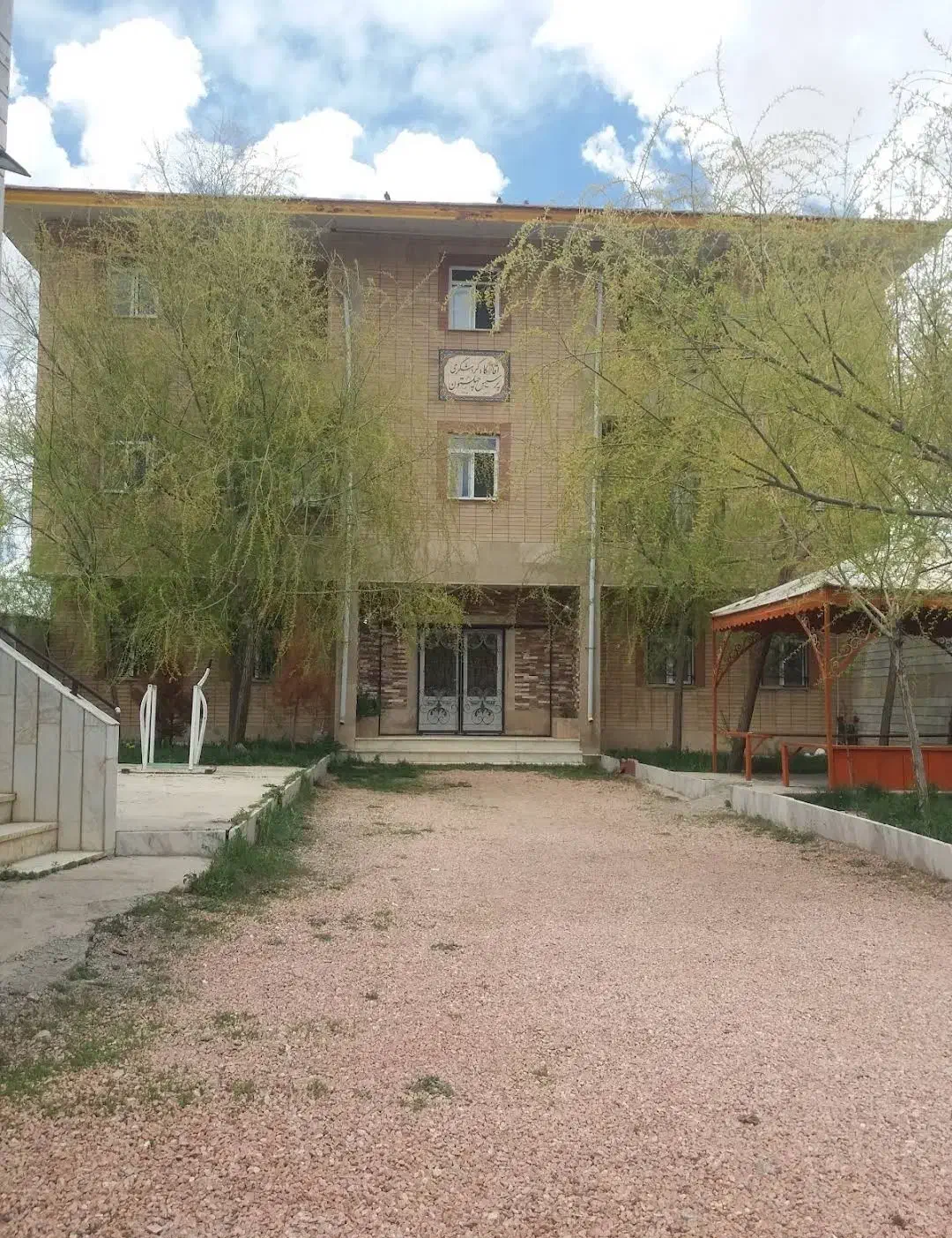 فروش اقامتگاه بومگردی+ باسکول فریدونشهر خویگان|فروش خانه و ویلا|فریدونشهر, |دیوار