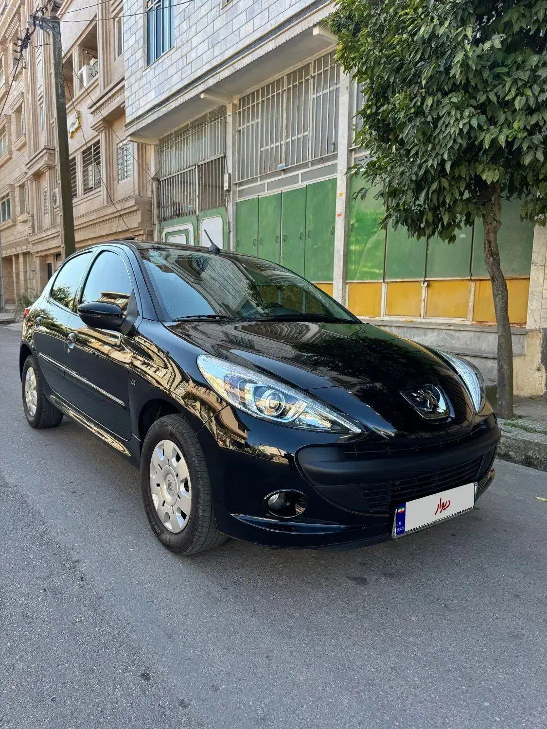 پژو ۲۰۷ مشکی فلز ۱۴۰۳ برج ۱۲ کارکرد ۱۲۰۰۰تا|خودرو سواری و وانت|آزادشهر, |دیوار