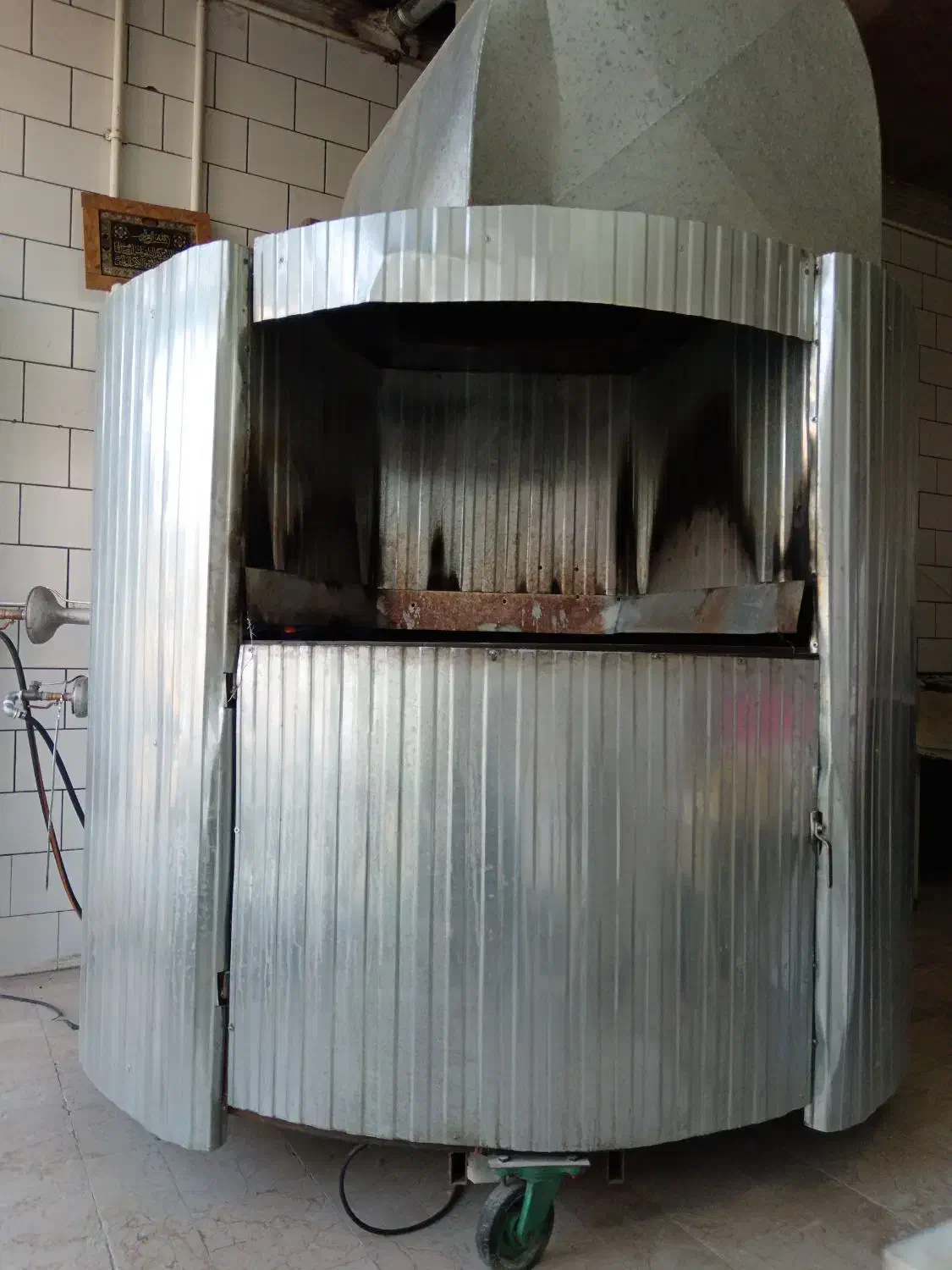 شاتر نانوایی|استخدام خدمات فروشگاه و رستوران|زرند, |دیوار