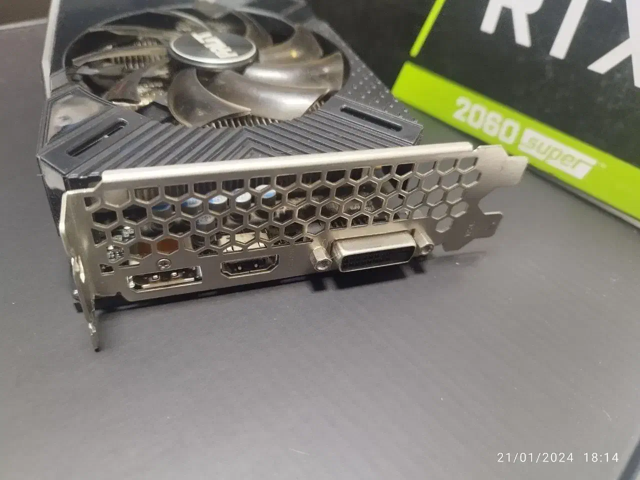 کارت گرافیک palit 2060 super 8G ماین نشده تضمینی|قطعات و لوازم جانبی رایانه|تهران, شیخ هادی|دیوار