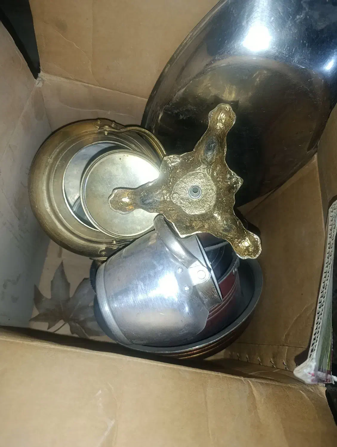 ظروف چینی و ساعت و ...قدیمی|کلکسیون اشیاء عتیقه|خرمآباد, |دیوار