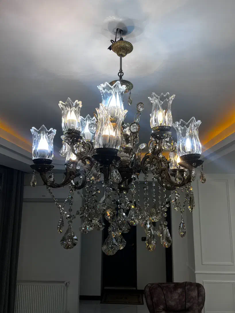 لوستر برنجی ۱۲ شعله|لوستر و چراغ آویز|رودهن, |دیوار