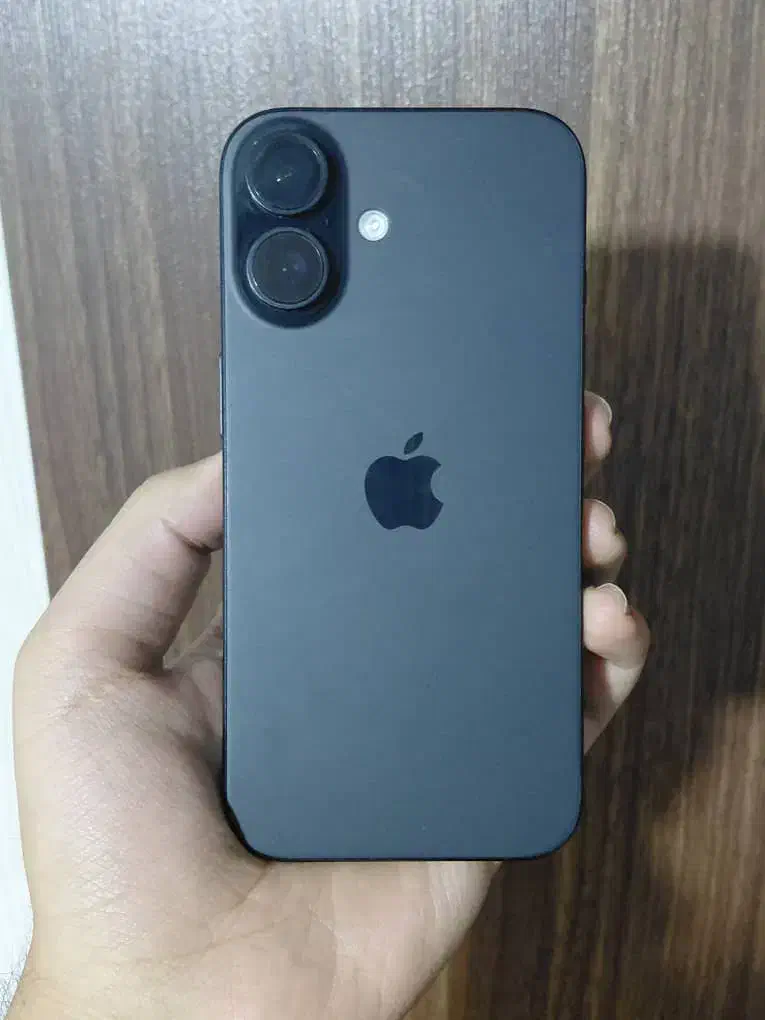 ایفون ۱۶ بدون هیچ خط و خش|موبایل|خمینیشهر, |دیوار