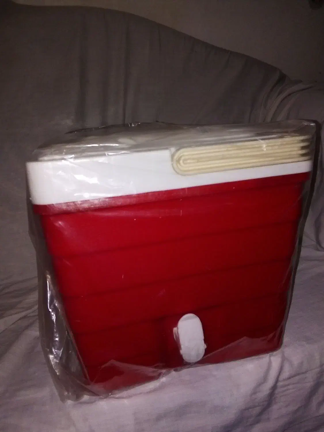 کلمن ویخدان کیش ترموس وضخیم ومحکم وشیر دار.27 ل|ظروف نگهدارنده، پلاستیکی، یکبارمصرف|مشهد, مقدم|دیوار