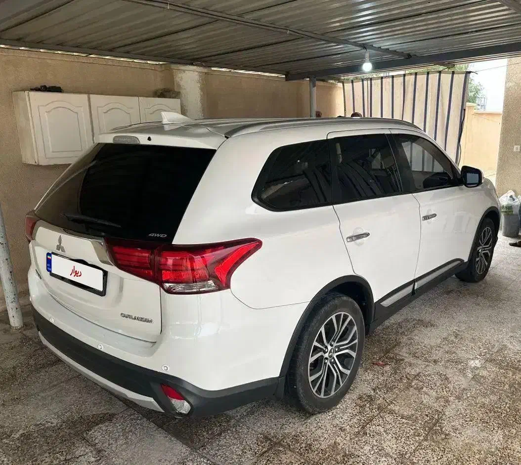 میتسوبیشی اوتلندر ۲۰۱۷ بدون رنگ|خودرو سواری و وانت|بندرعباس, |دیوار