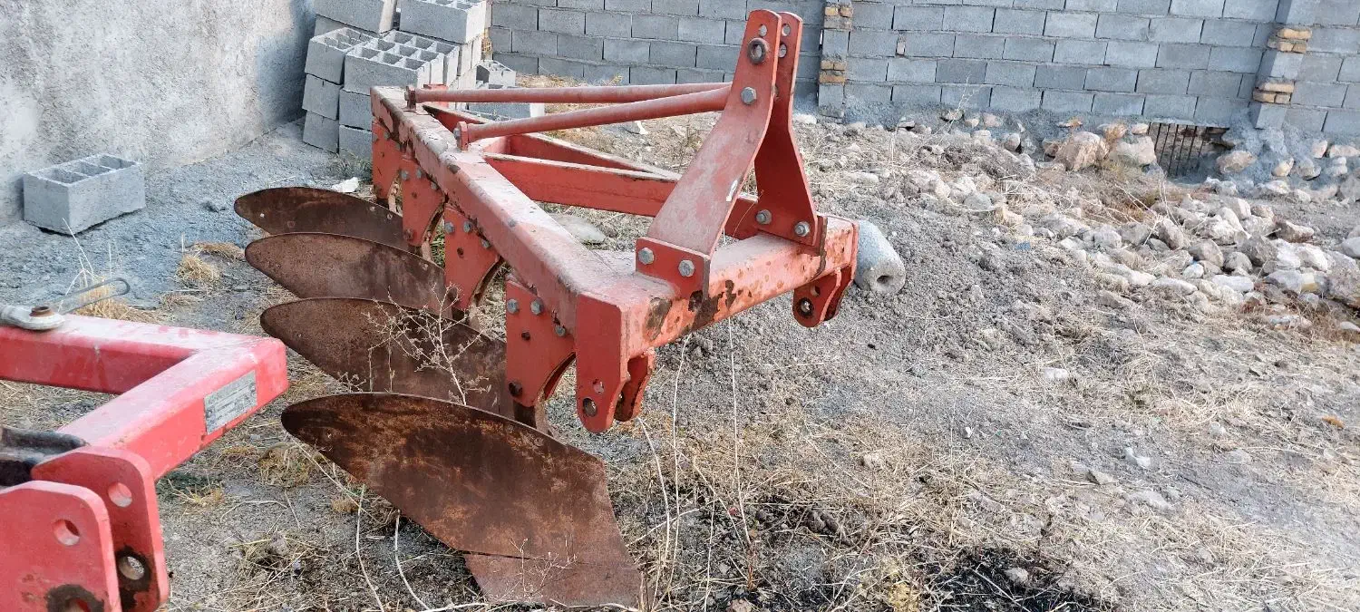 گاوآهن چهارخیش|قطعات یدکی و لوازم جانبی|گهواره, |دیوار