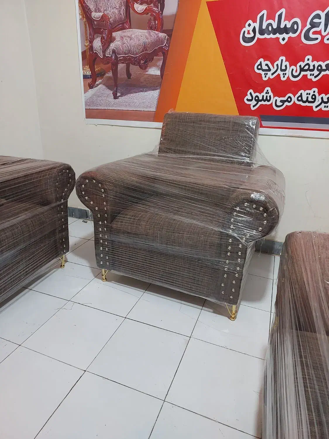 مبل نیم ست ۵  نفره  چوب  جنگلی.|مبلمان خانگی و میز عسلی|تبریز, |دیوار