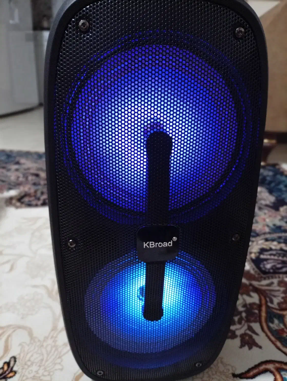 اسپیکر|پخش‌کننده همراه|گلبهار, شهر جدید گلبهار|دیوار