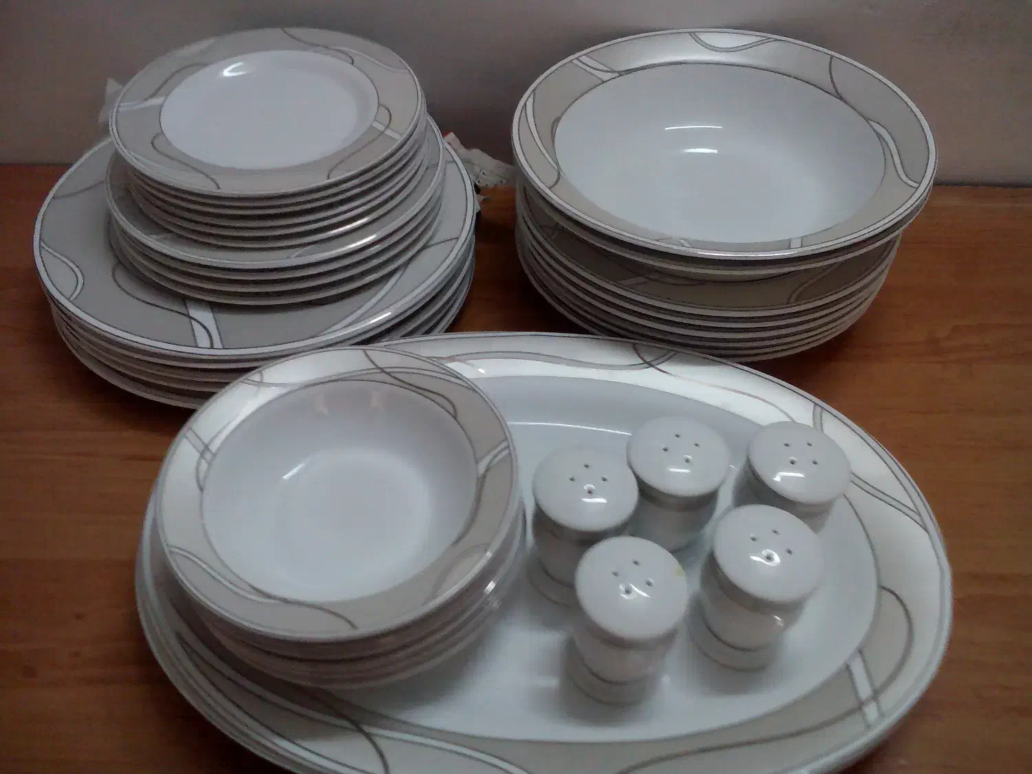 سرویس چینی|ظروف سرو و پذیرایی|نیشابور, شهرک رضوی|دیوار