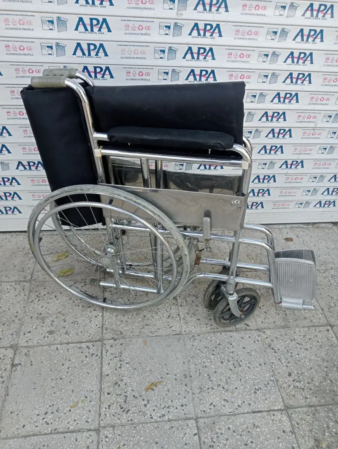 ویلچر خارجی مدل ۸۰۹ سایز بزرگ در حد نو|آرایشی، بهداشتی، درمانی|تهران, آزادشهر|دیوار