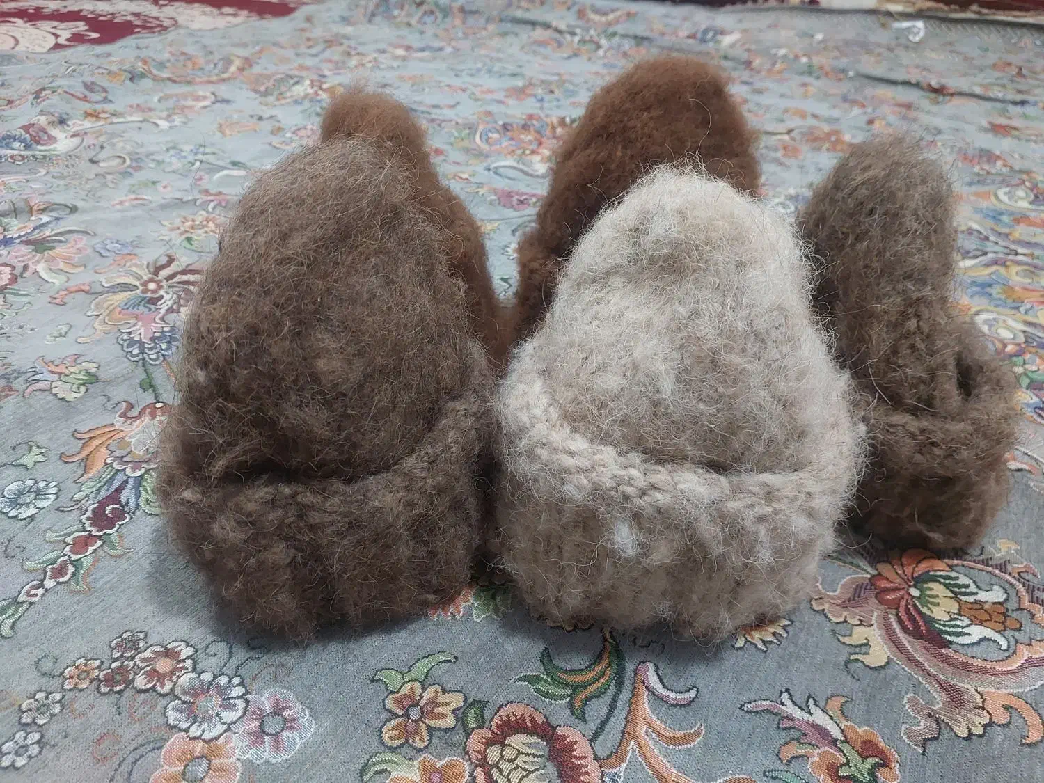 کلاه کرکی شتر|لباس|قوچان, |دیوار