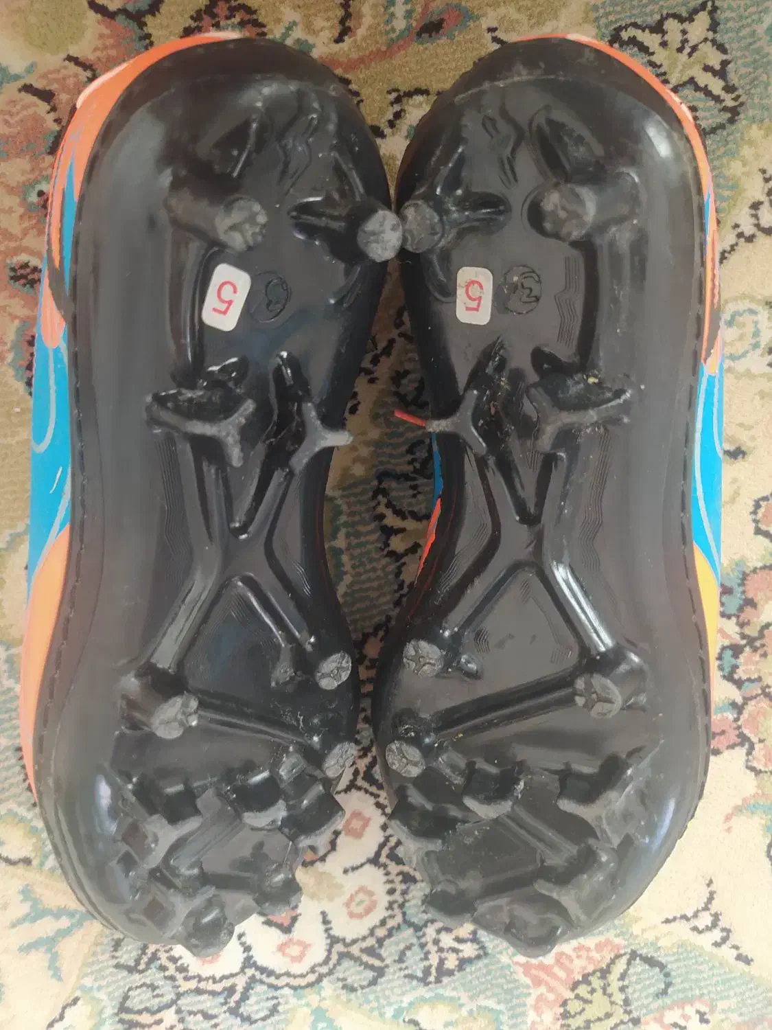 فروش کفش چمن سایز ۳۵|کیف، کفش، کمربند|نیشابور, شهرک ولیعصر|دیوار