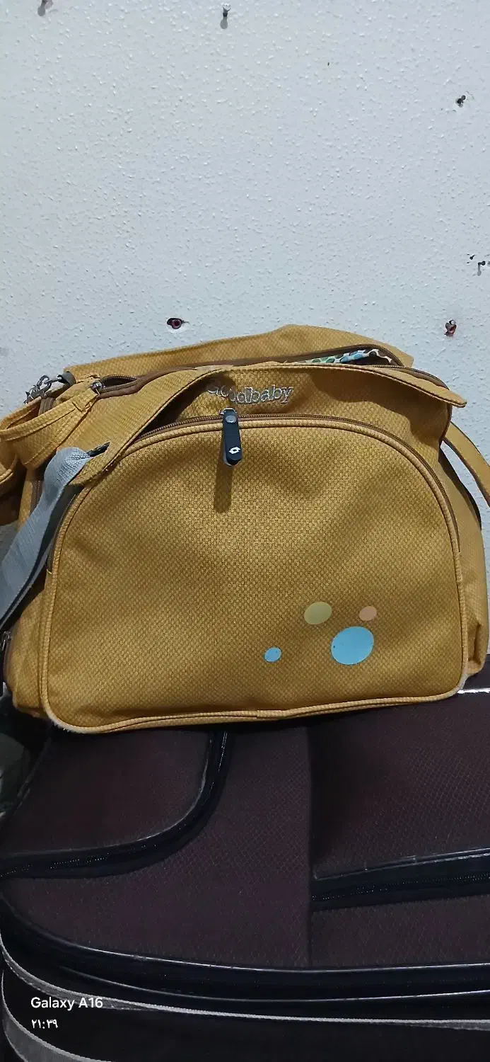 ست کالسکه|کالسکه و لوازم جانبی|شاهین‌شهر, شهرک گلدیس|دیوار