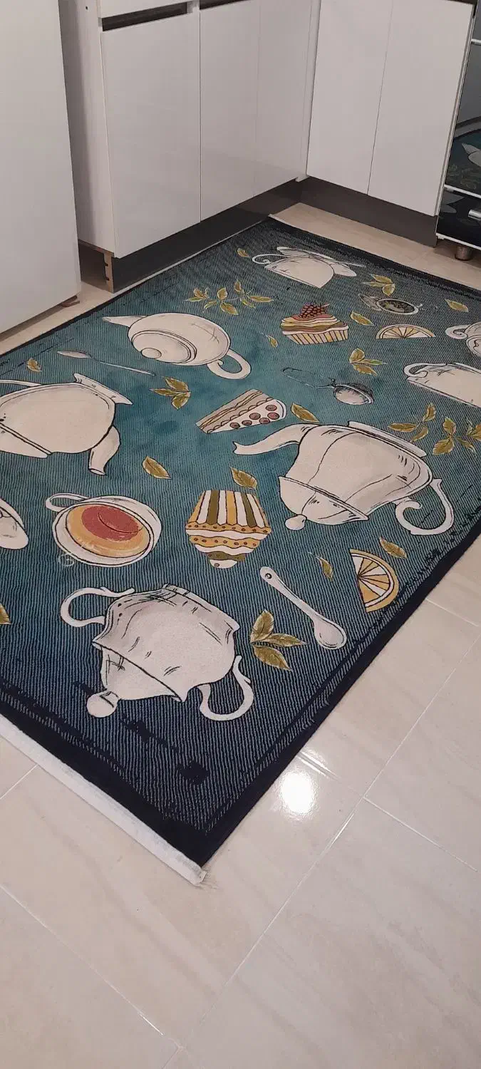 فرش ۴ متری نو و تمیز|فرش|قائم‌شهر, |دیوار