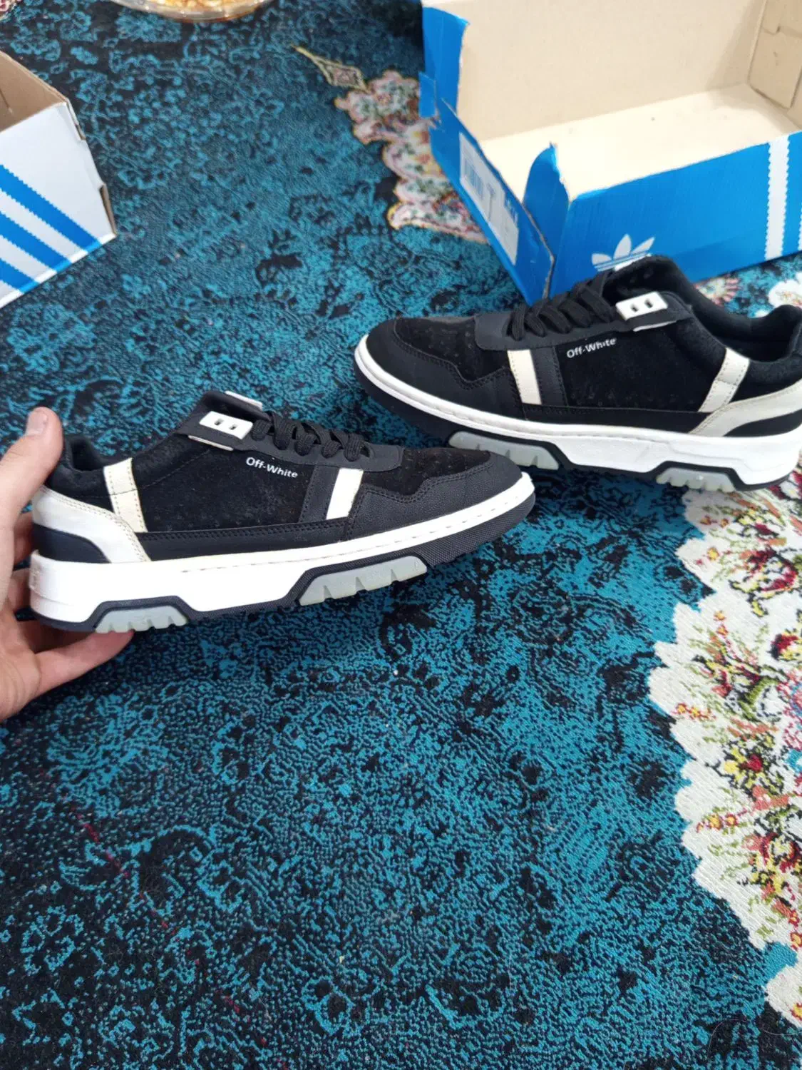 کفش کتونی سایز های ۴۱ ۴۲ ۴۳ درحد|کیف، کفش، کمربند|ری, دولت‌آباد|دیوار