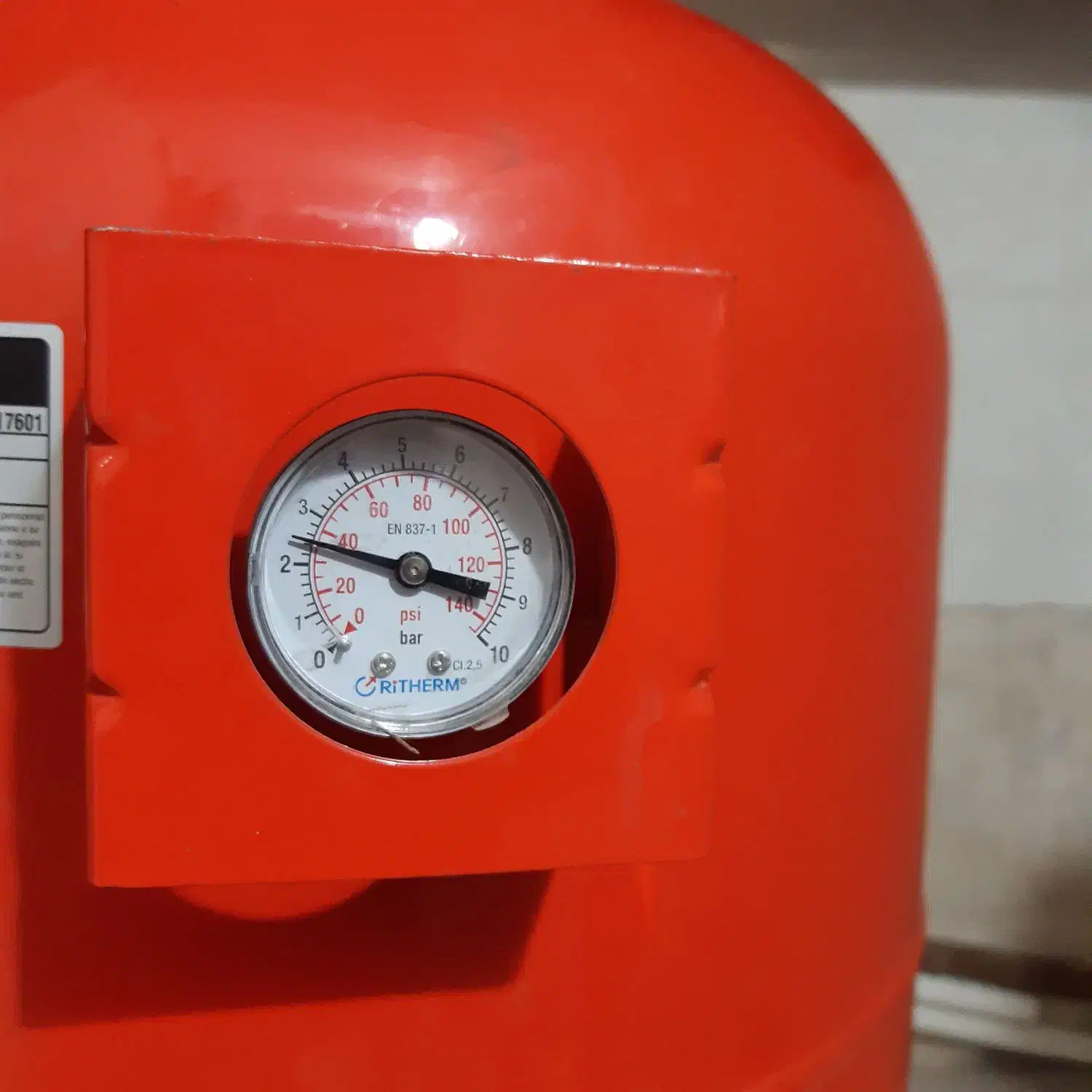 منبع انبساط ۸۰ لیتری|مصالح و تجهیزات ساختمان|پردیس, فاز ۳|دیوار