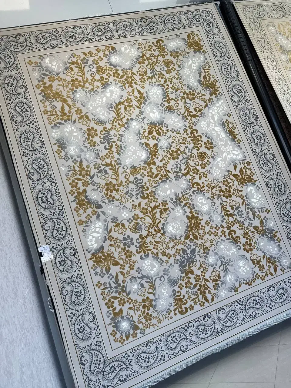 تعویض فرش  از کارخانه  با فرش قدیمی شرایط اقساطی|فرش|بوشهر, |دیوار