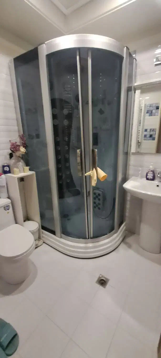 اندرزگو سلیمی شمالی 160متر سه خوابه دومستر