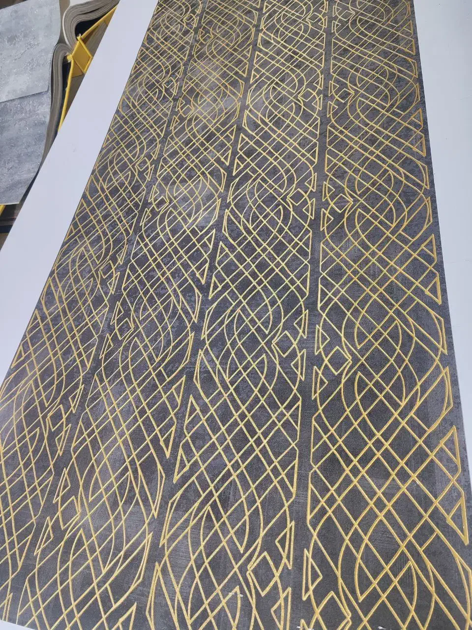 فروش کاغذ دیواری و نصب کاغذ دیواری|خدمات پیشه و مهارت|دوگنبدان, |دیوار