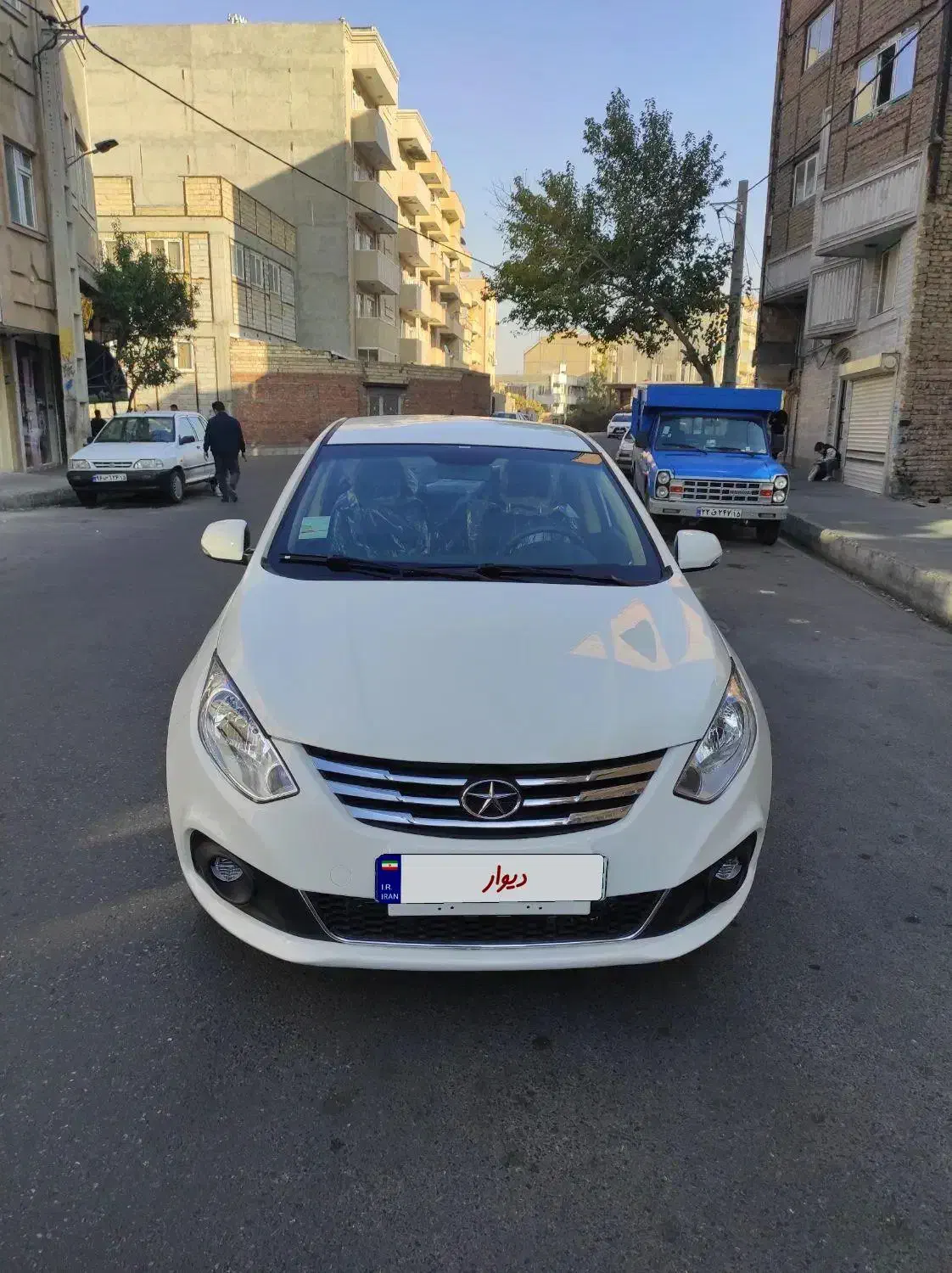 جک j4 (جی۴) سفید مدل ۱۴۰۴|خودرو سواری و وانت|تبریز, |دیوار