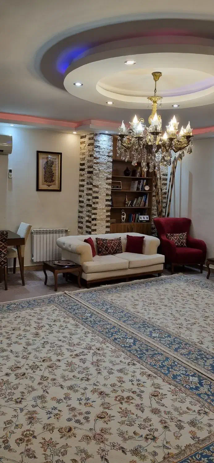 فروش آپارتمان یکخواب طبقه اول خ رزاقی املاک مردانی|فروش آپارتمان|تهران, گلچین|دیوار