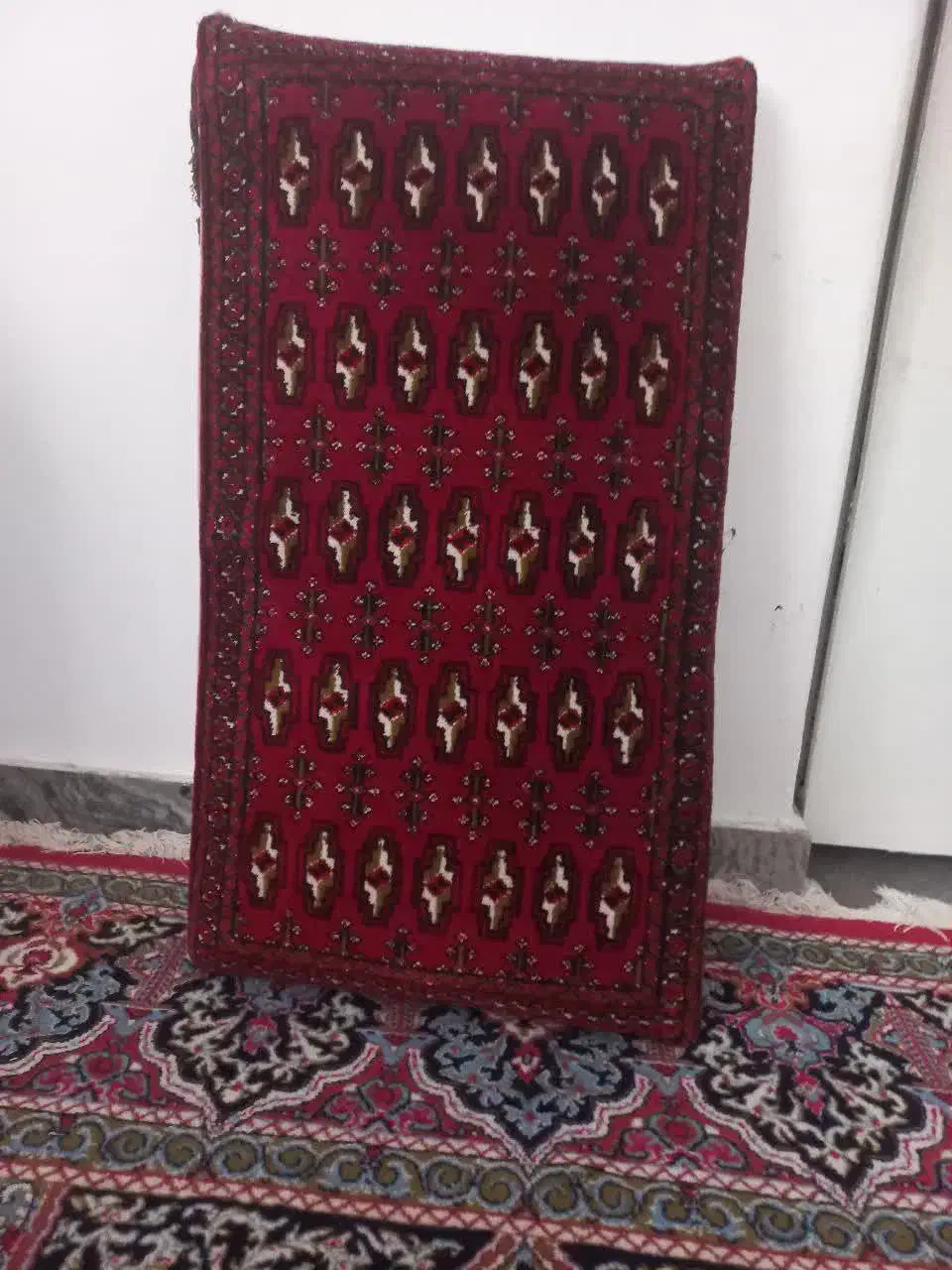 پشتی|پشتی|رودسر, |دیوار