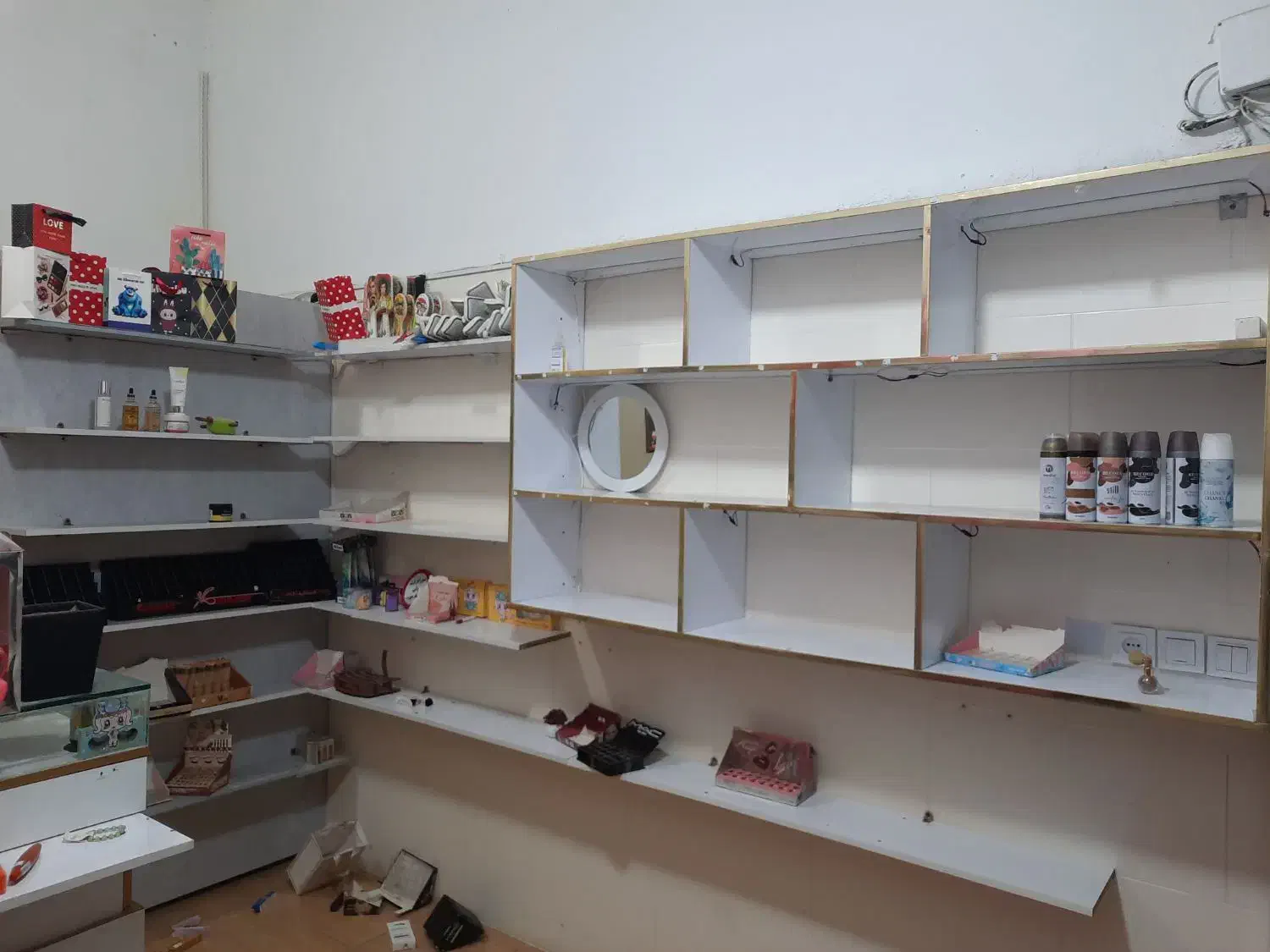 ویترین|بوفه، ویترین، کنسول|رشت, دروازه لاکان|دیوار