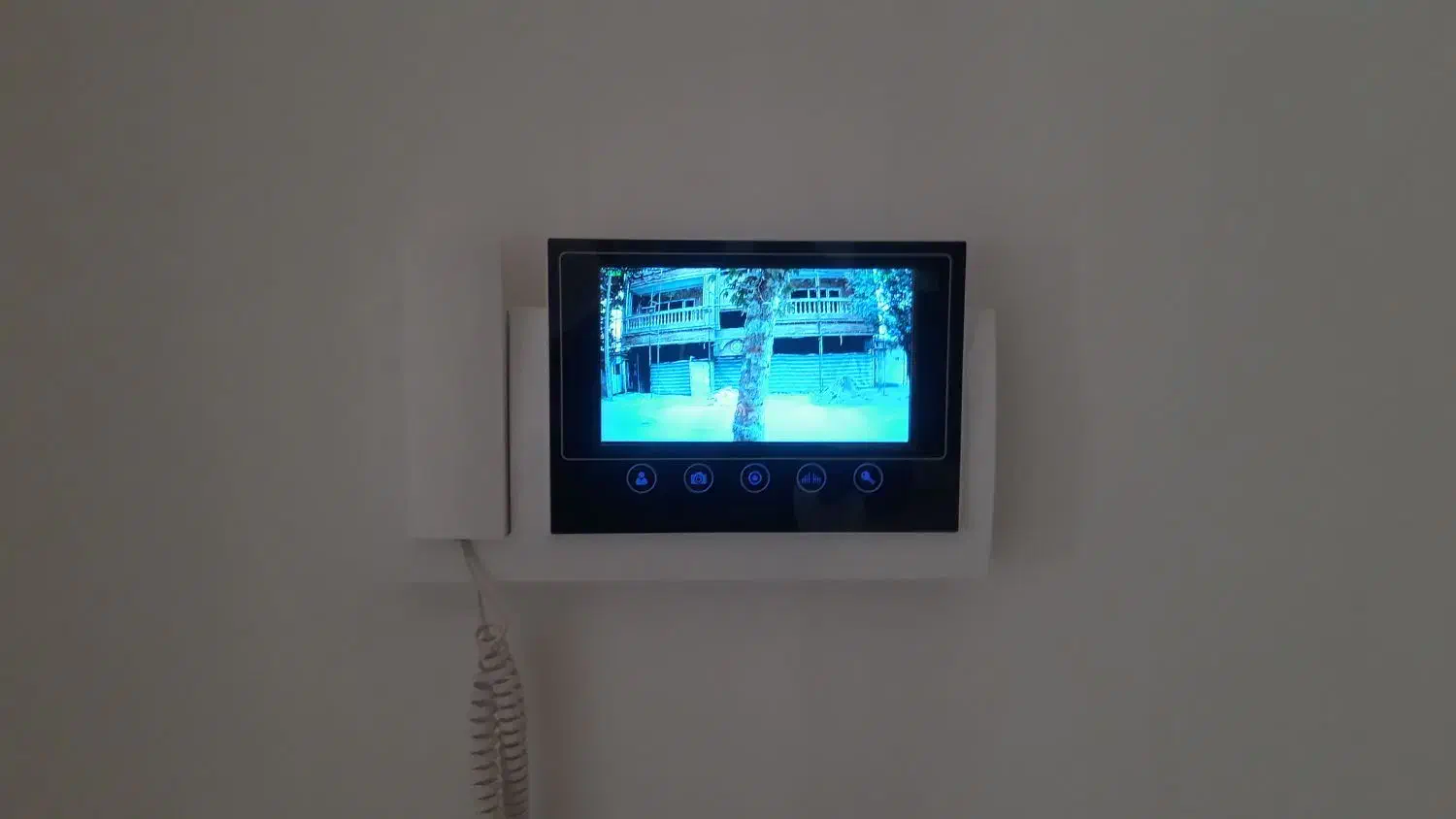 برقکارسیار/آیفون، فیوز|خدمات پیشه و مهارت|کرج, گلشهر|دیوار