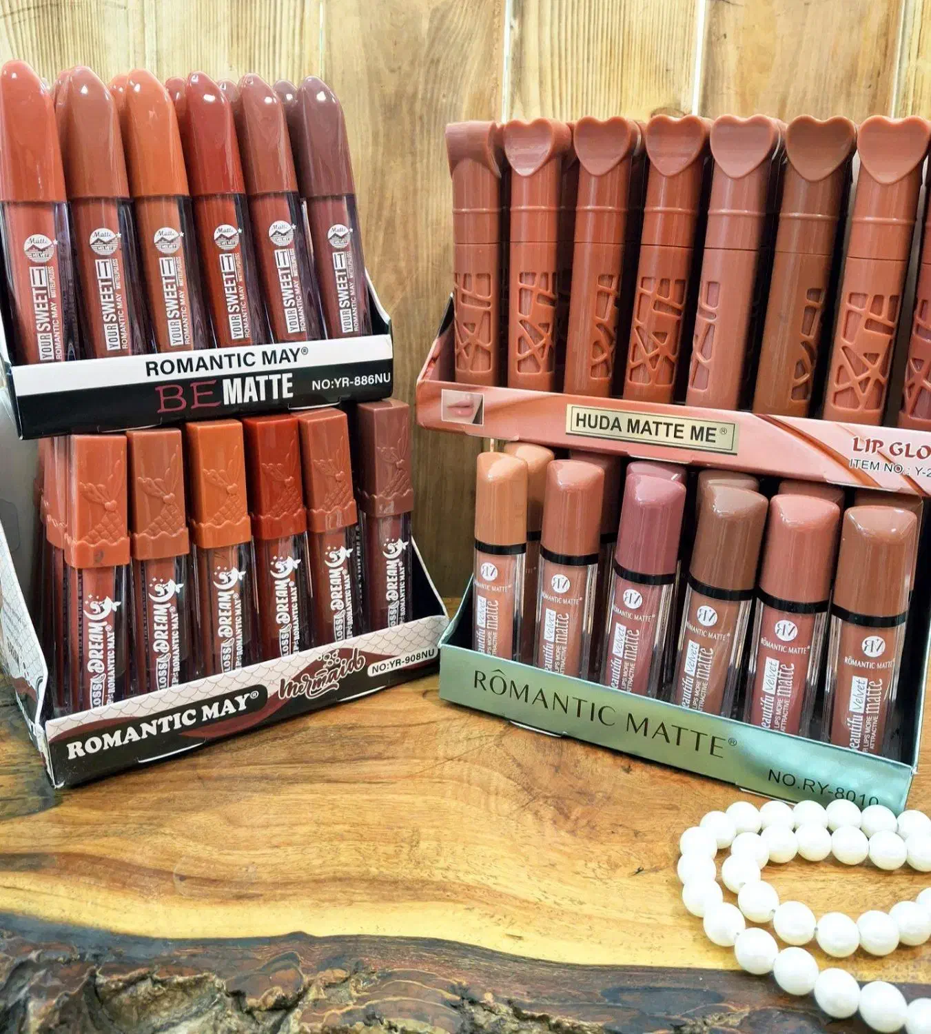 محصولات لوازم ارایشی|حراج|مینودشت, |دیوار