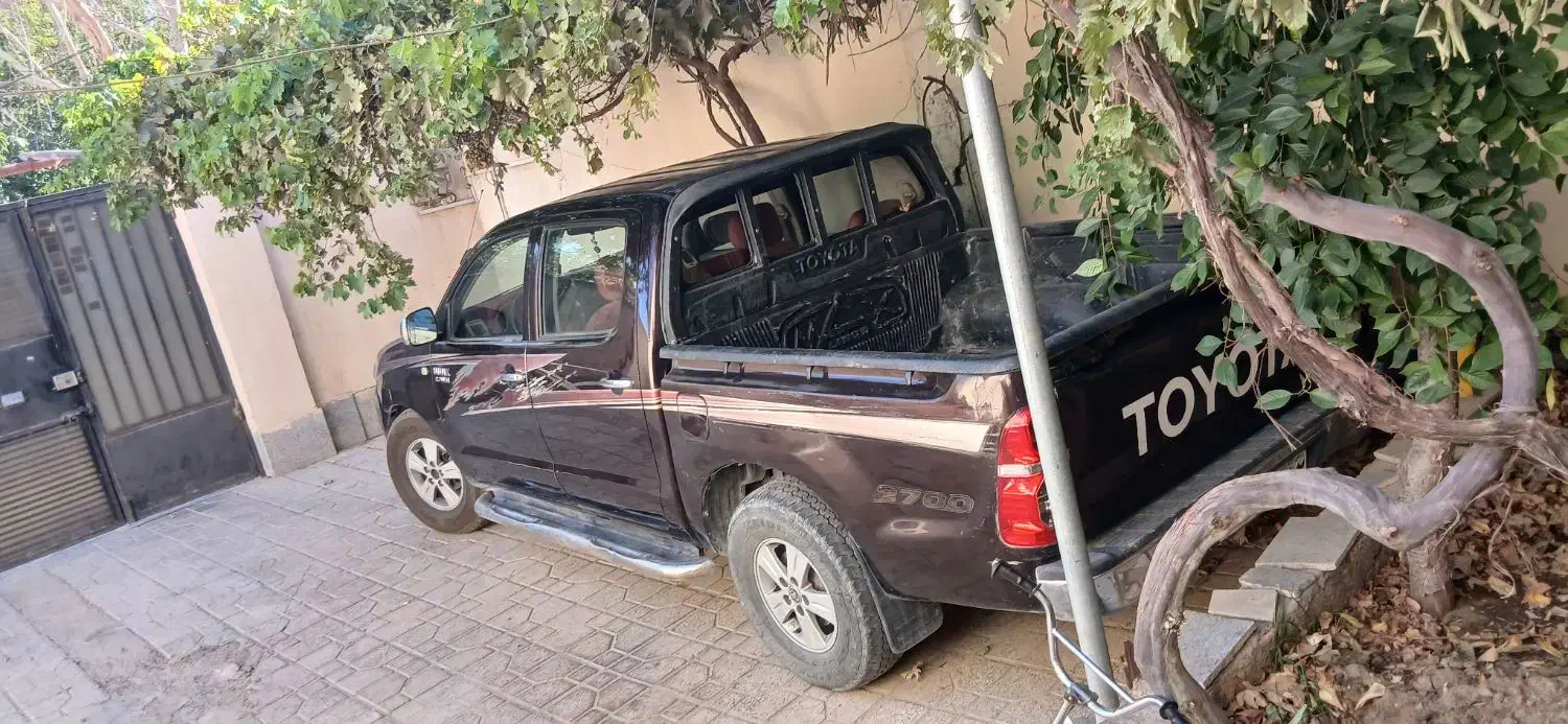 تویوتا هایلوکس دو کابین|خودرو سواری و وانت|زابل, |دیوار