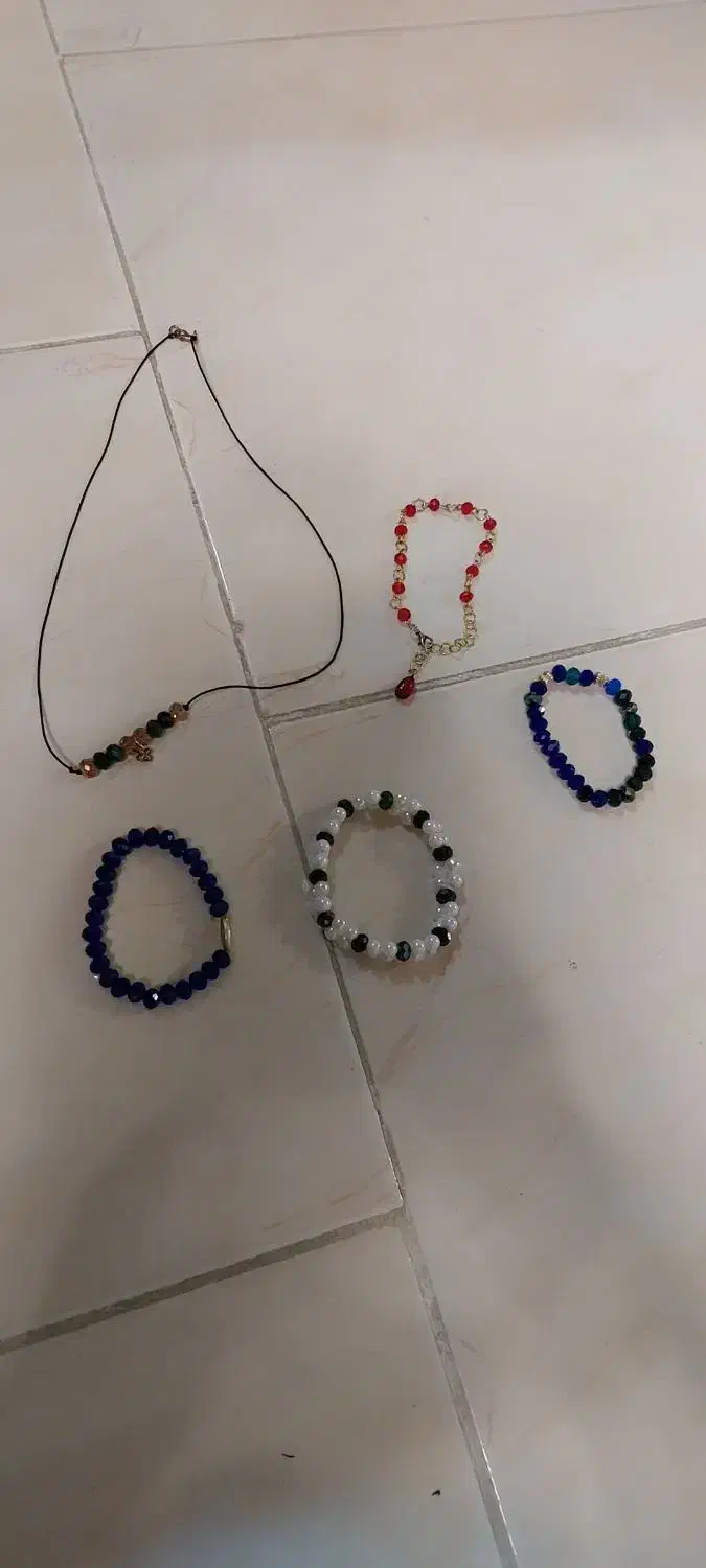 دستبند و گردنبند دست ساز|بدلیجات|گرگان, |دیوار