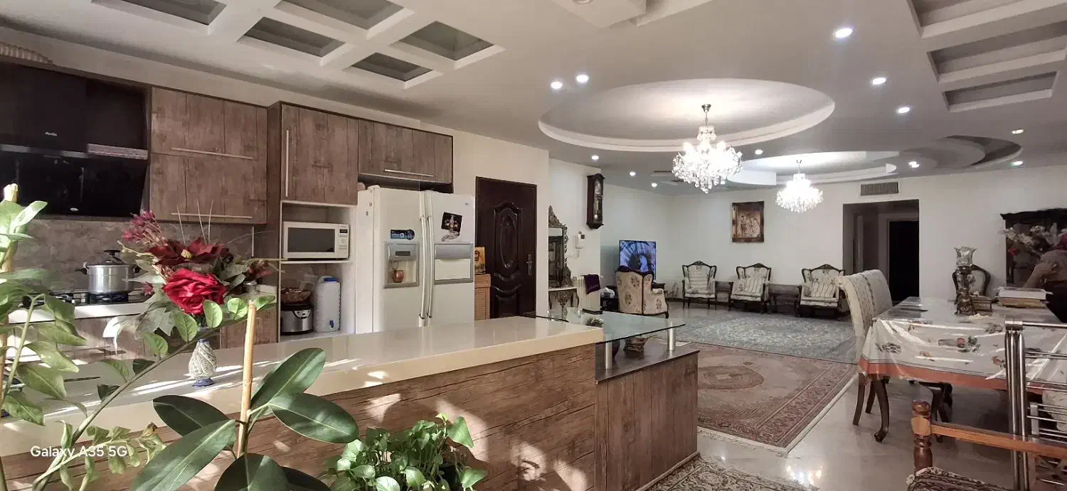 ۱۲۵متر/فول /۴ ساله /بی نظیر/عادل طاهری