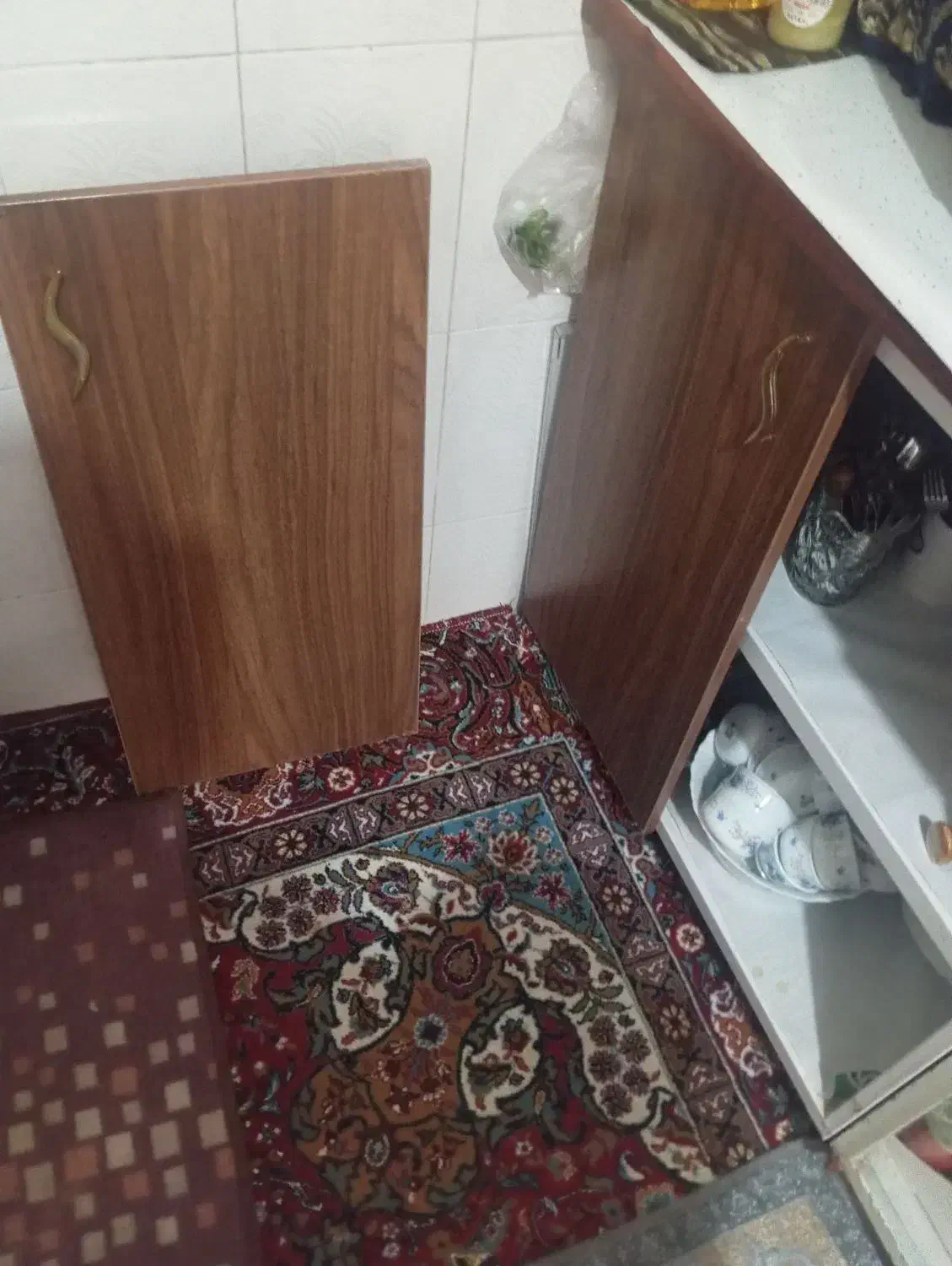 درکابینت|آب‌چکان و نظم‌دهنده ظروف|شیراز, انجیر|دیوار