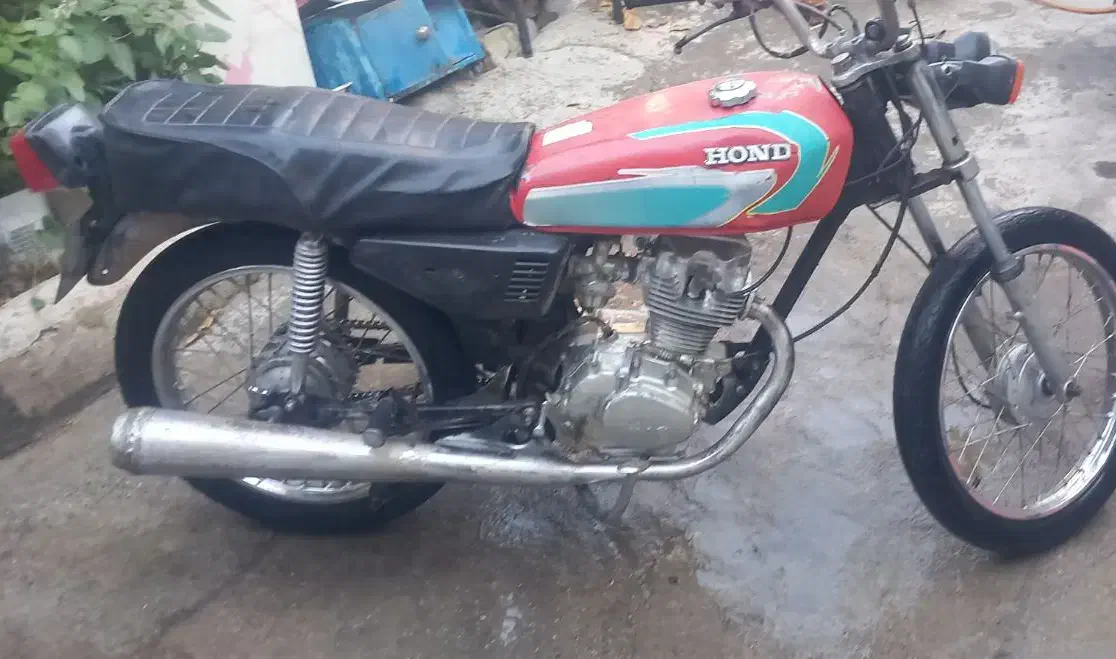 موتور مزایده 125مدل 88شاسی سالم قیمت 1200000|موتورسیکلت|گهواره, |دیوار