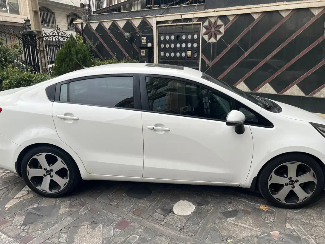 کیا ریو مدل ۲۰۱۵|خودرو سواری و وانت|تهران, سعادتآباد|دیوار