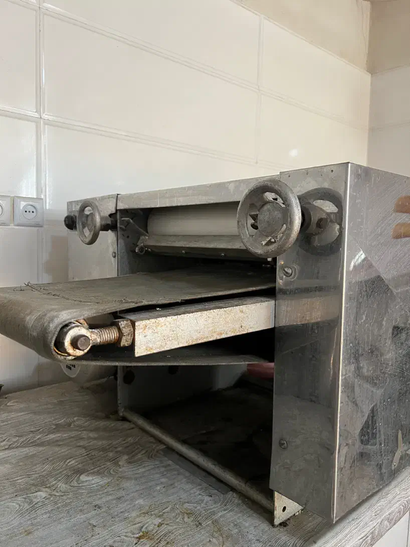 فروش دستگاه نانوایی و فست فود|ماشینآلات صنعتی|سیرجان, |دیوار