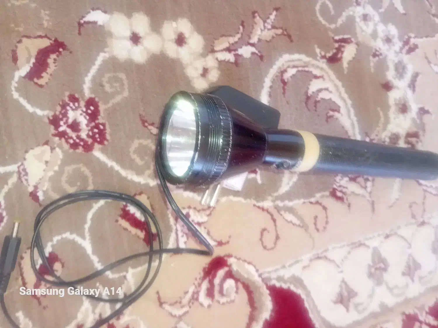 چراغ شارژی|لامپ و چراغ|مرودشت, نقش رستم|دیوار