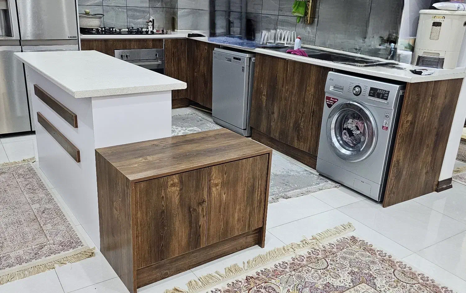 کابینت ام دی اف به همراه سینک و هود|جاکفشی، کمد، دراور|اهواز, ۳۰ متری|دیوار