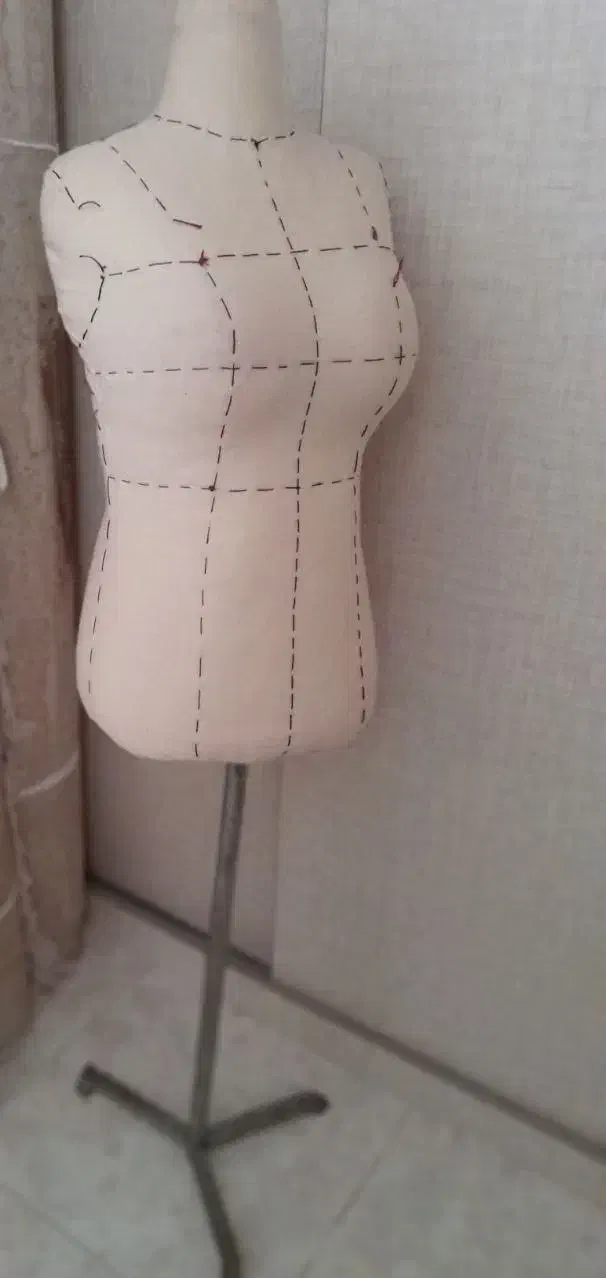 مانکن خیاطی ،سوزن خور،دست ساز،سایز ۴۲|لوازم خیاطی و بافتنی|بندر انزلی, آخرخط|دیوار