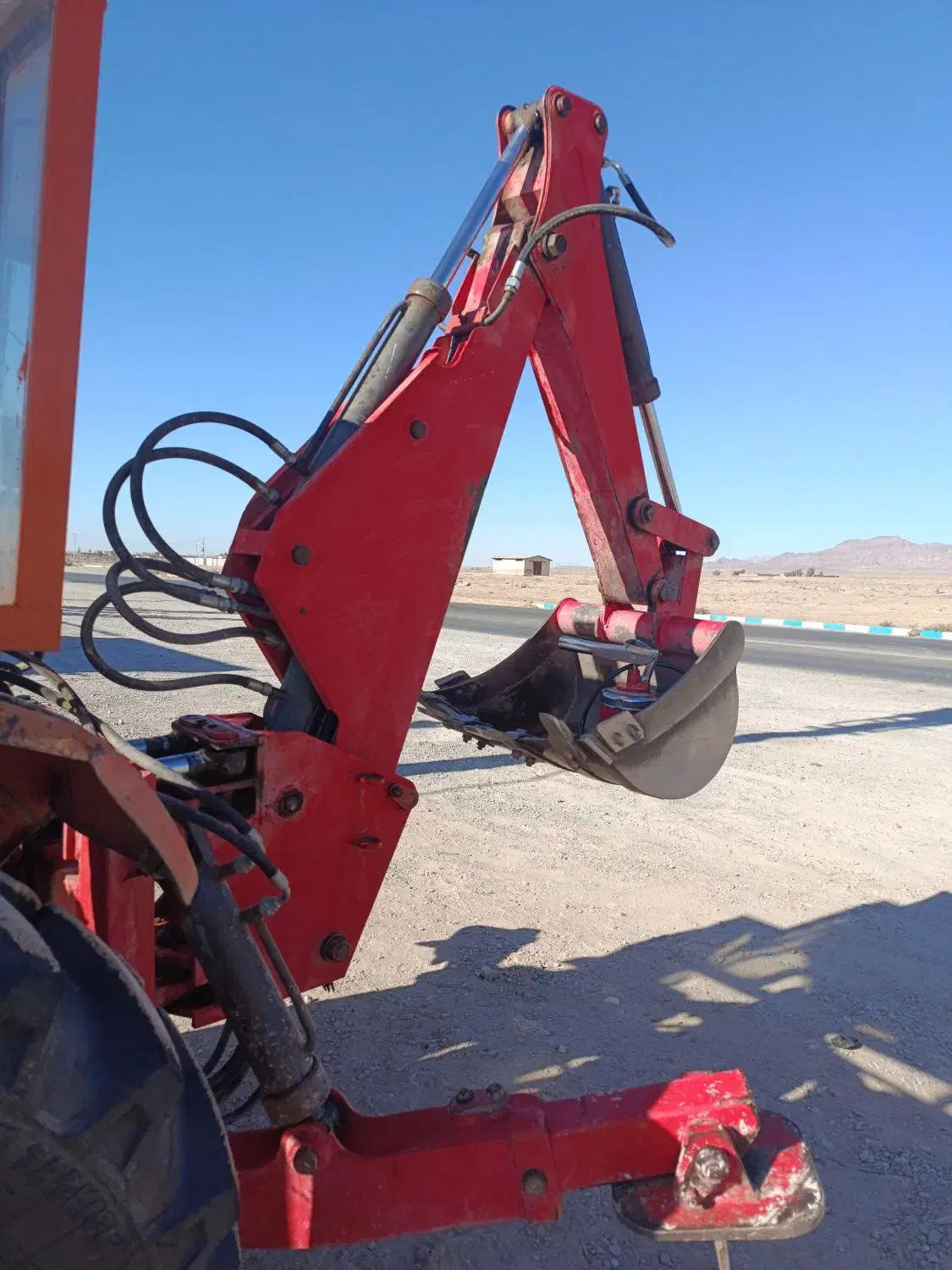 فیات مدل ۶۴ بیل زینلی در حد|خودرو سنگین|فردوس (کرمان), |دیوار