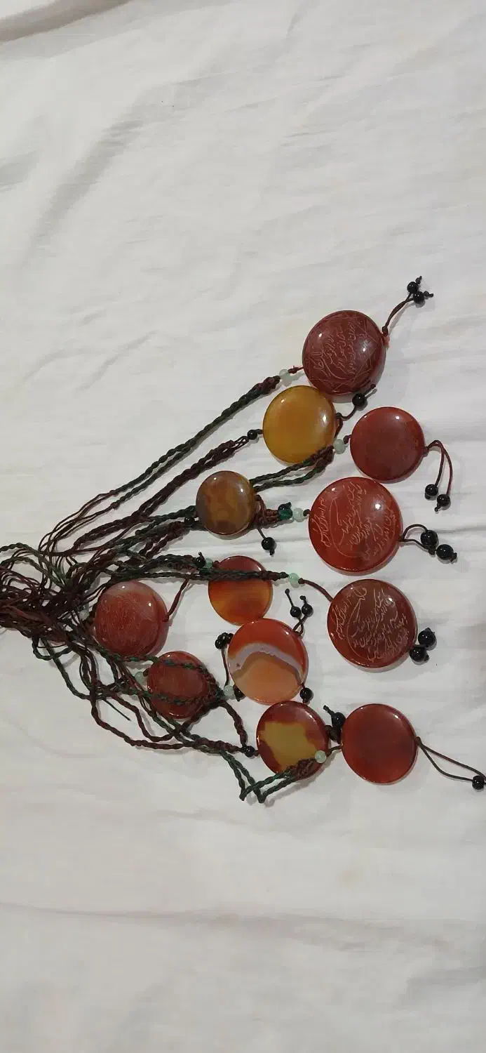 گردنبند|بدلیجات|قم, خاکفرج|دیوار