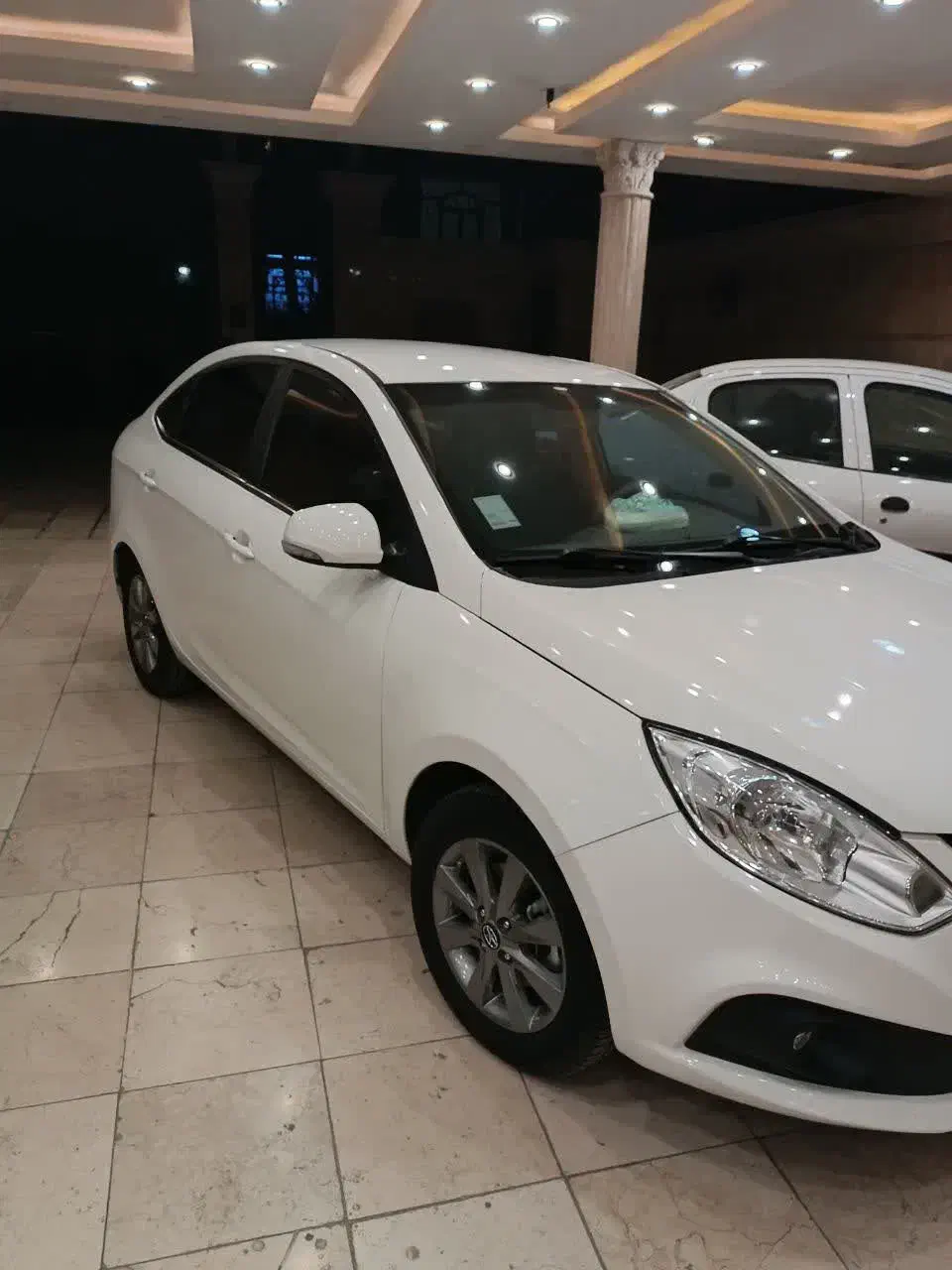 جک j4 اتومات بدون رنگ و کم‌کار|خودرو سواری و وانت|مشهد, بهاران|دیوار