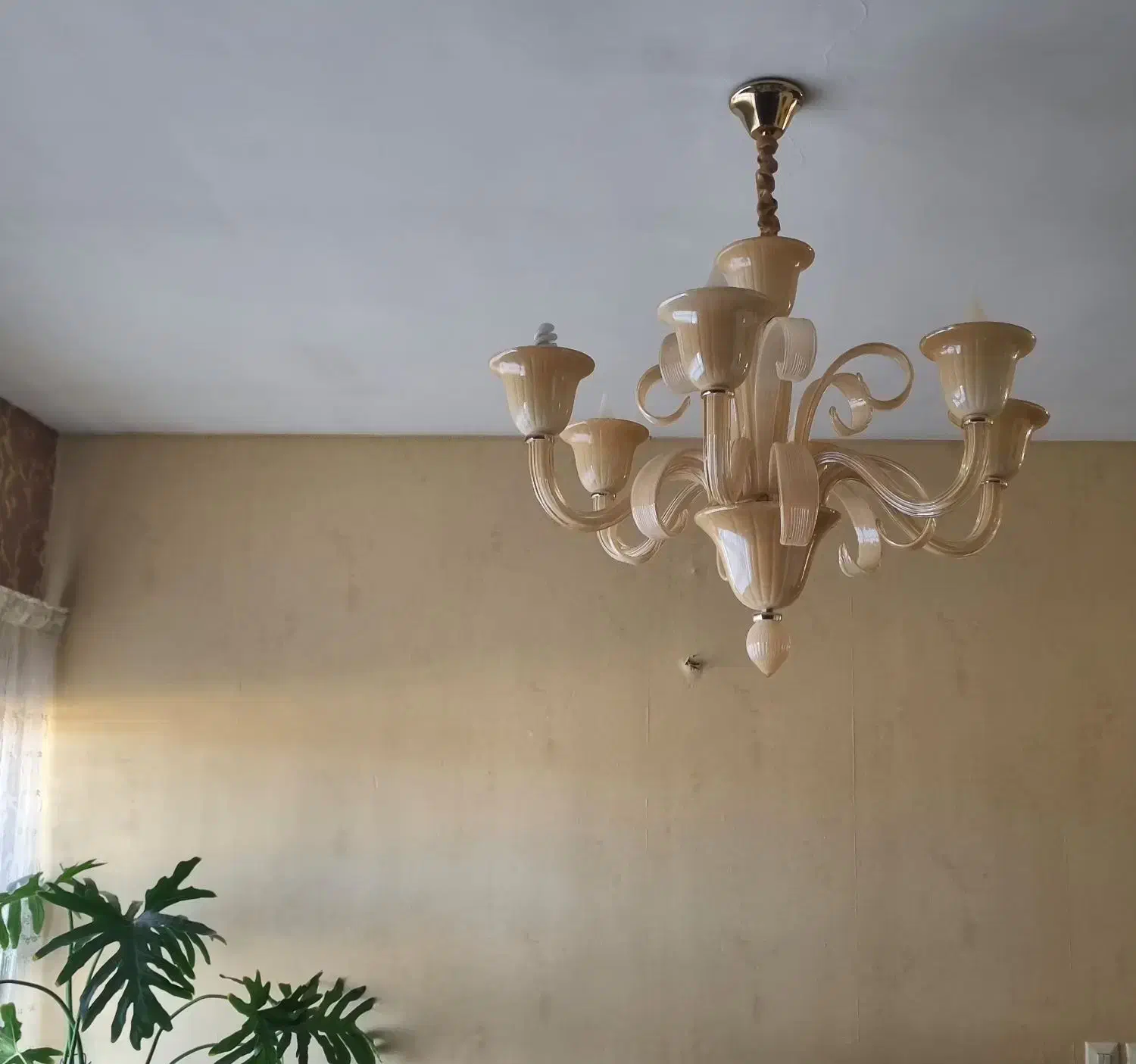 لوستر‌شش‌شاخه|لوستر و چراغ آویز|کرج, شهرک نهال و بذر|دیوار